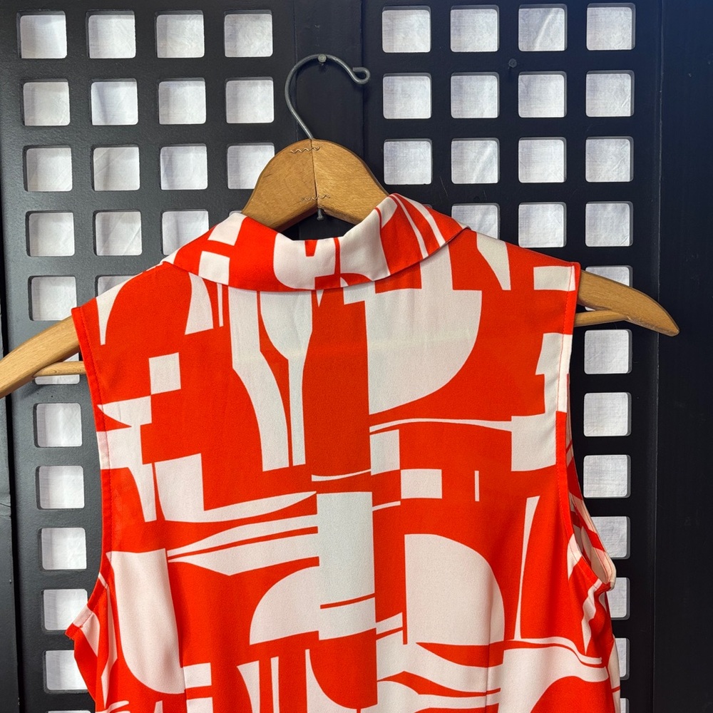 🧡 CAbi Orange & White Geometric Sleeveless Flowy Top Women Small 🧡 - Picture 9 of 15